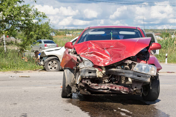 ДТП на проселочной дороге между перекрестком и перекрестком
