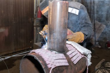 Dükkanı Kaynak Kaynakçı o tüp verebildiği ile örnek