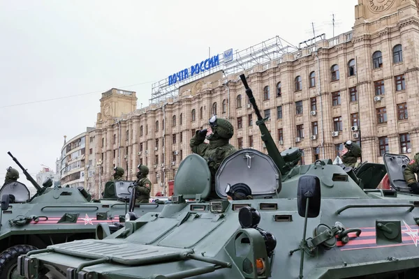 Sfilata di attrezzature militari a Volgograd — Foto Stock
