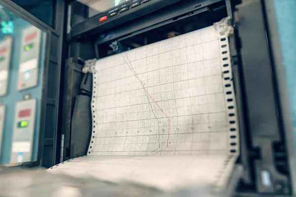 Imprimir un diagrama de tratamiento térmico de dos procesos utilizando un autómata — Foto de Stock
