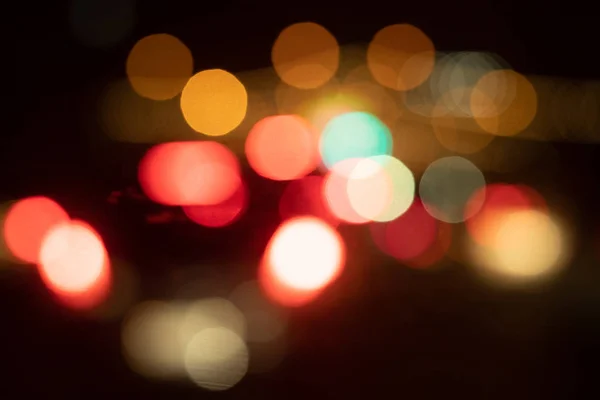 Streszczenie obrazu świateł miejskich w nocy. — Zdjęcie stockowe