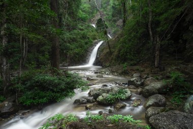 Lampang Eyaleti, Tayland 'da Şelale.