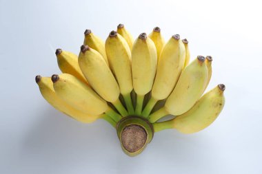 Beyaz zemin üzerinde ekilmiş muz izole.