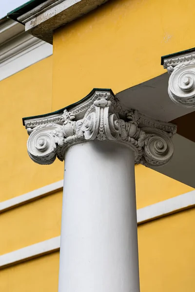 Parte Del Edificio Columna Grande — Foto de Stock