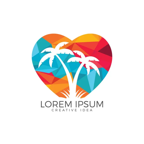 Kalp şeklinde tropikal plaj ve palmiye ağacı logo tasarımı.
