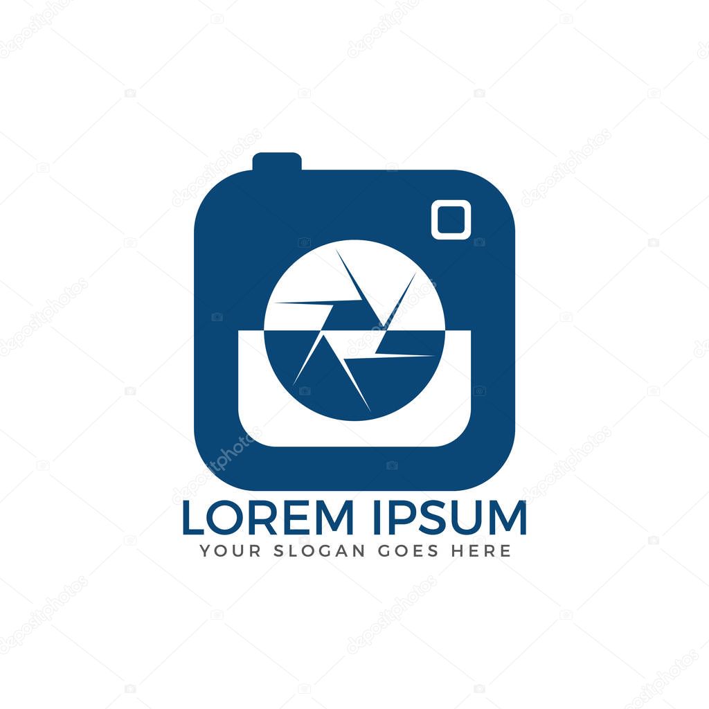 Photo camera logo design. Photographer logo. Photo studio sign.