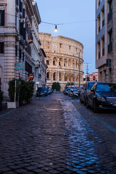 Roma Manhã Cedo Vista Coliseu Sem Pessoas — Fotografia de Stock