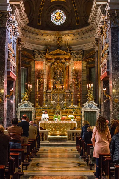 Roma 2019 Tradicional Serviço Dia Uma Igreja Católica Romana — Fotografia de Stock
