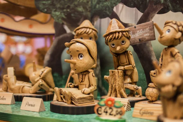 Rom 2019 Pinocchio Holzspielzeug — Stockfoto