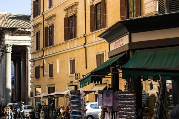 Ρώμη 2019 Ένα Πρακτορείο Ειδήσεων Στο Κέντρο Της Πόλης Είναι — Φωτογραφία Αρχείου