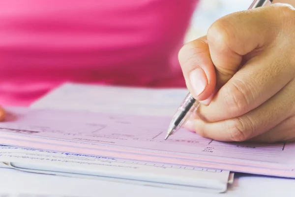 Image of signing — Stock Photo, Image