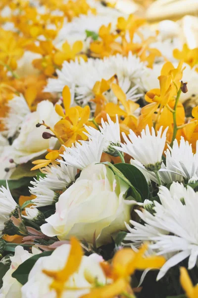 Ramo floral fondo —  Fotos de Stock