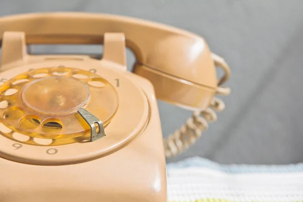 Retro telefone de discagem rotativa — Fotografia de Stock