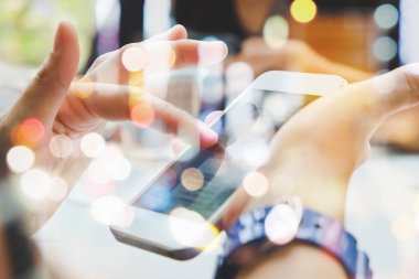 Dokunmadan telefon görüntüsünü 