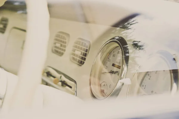 Detail image of car in retro style — Stock Photo, Image