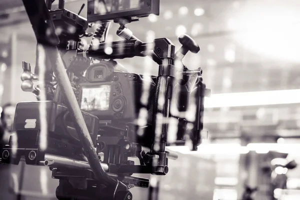 Indústria Cinematográfica Filmagem Com Fundo Câmera Profissional — Fotografia de Stock