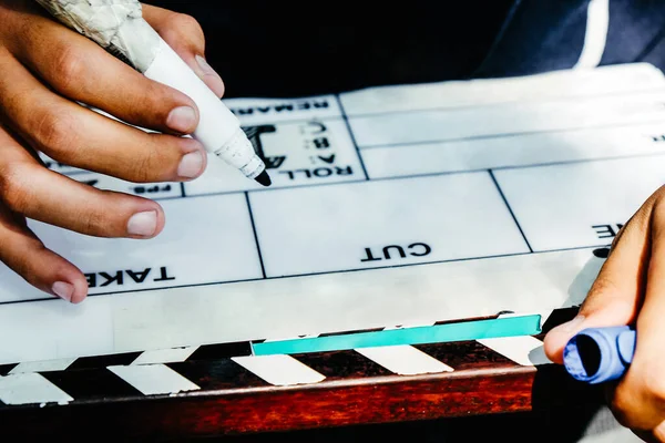Film Slate Imagen Primer Plano Del Equipo Producción Cine Sosteniendo —  Fotos de Stock
