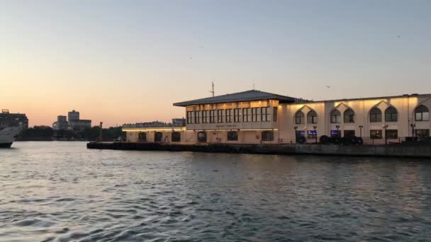 Rush Uur Kadikoy Pier Zonsondergang Tijd Istanbul Turkije — Stockvideo