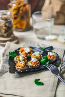 Mantar Tahıl quinoa vejetaryen makarna otlar peynir