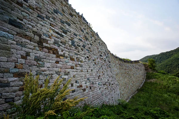 Gomosan fortress is a fortress wall of the Three Kingdoms Period in Korea.