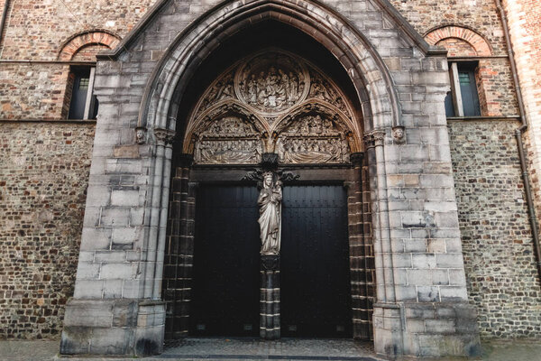 Церковь Богоматери