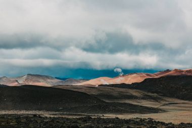 İzlandalı yataygullfoss Şelalesi