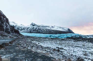 Svinafellsjokull Buzulu