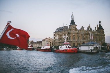Turkish flag clipart
