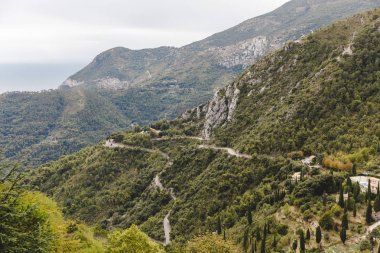 Dağ yolu