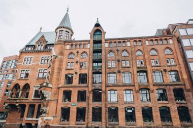 hamburg city, Almanya tarihi binaların düşük açılı görünüş