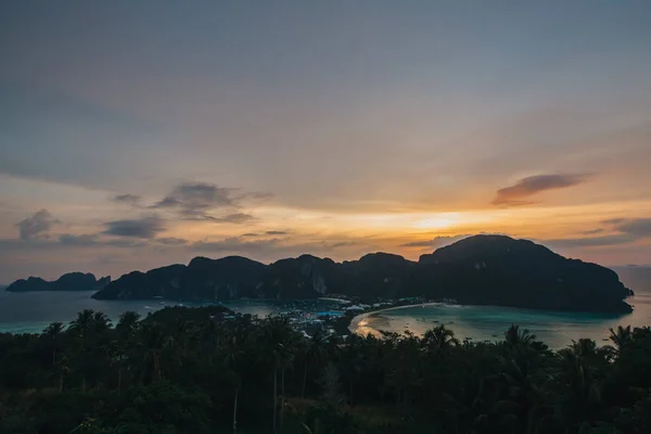 Pôr do sol — Fotografia de Stock