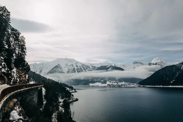 Lago - foto de stock