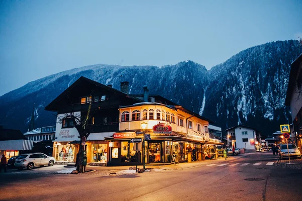 Beleuchtet — Stockfoto