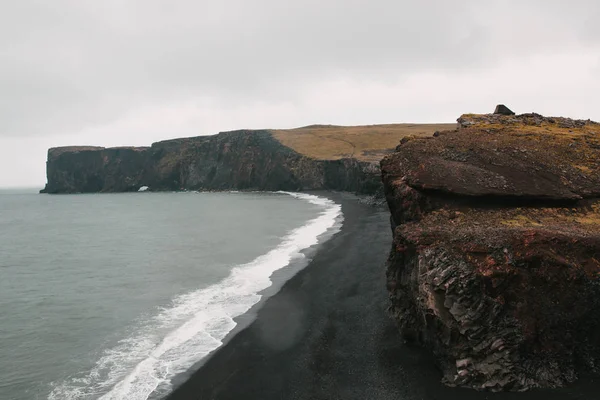 Black sand — Stock Photo