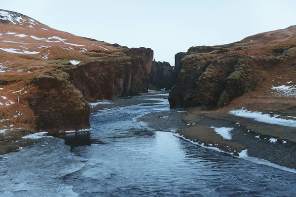 Річка холодної — стокове фото