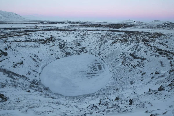 Frozen lake kerid — Stock Photo