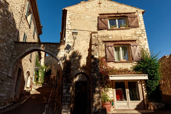 Bâtiments anciens en pierre — Photo de stock