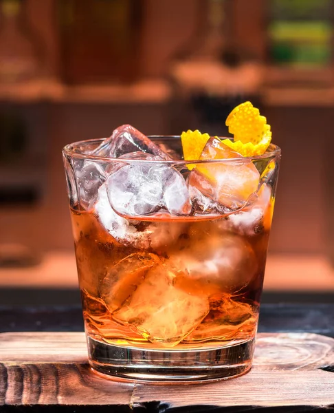 Um cocktail no bar Imagens Royalty-Free