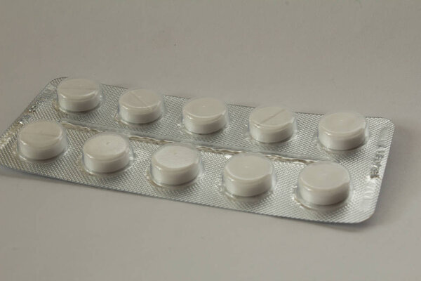 Medical medicinal tablets and pills