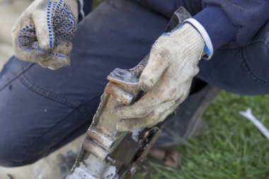 Araba motoru tamir sökme.