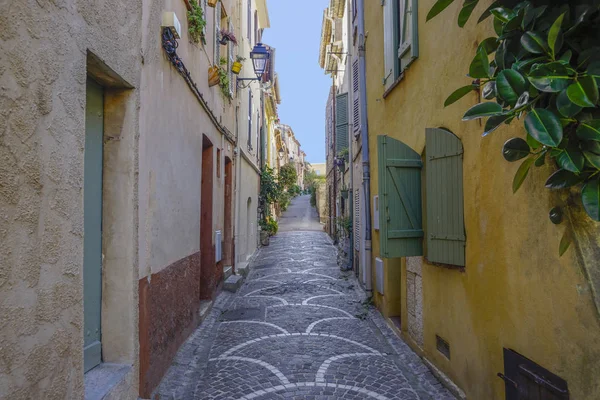 One Many Colourful Quiet Streets Antibes France — стоковое фото