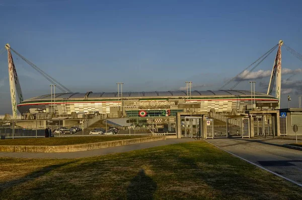 Turín Itálie Piemont Březen 2018 Směrem Západu Slunce Stadion Allianz — Stock fotografie