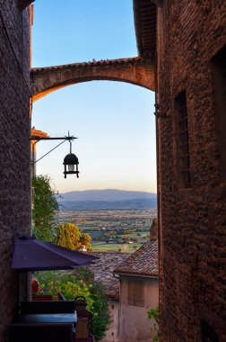 Ortaçağ Caddesi Assisi, İtalya