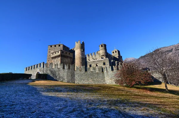 Fenis 2015年12月26日 意大利 奥斯塔山谷 Fenis 城堡的墙壁的外在看法 — 图库照片