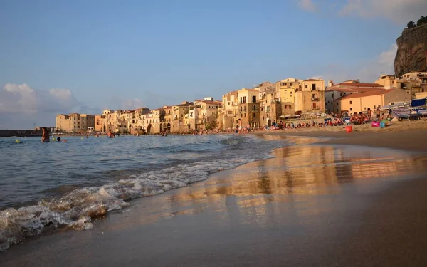 Cefal Italy Sicily August 2015 Cefal Beach Possible Take Bath — Stock Photo, Image