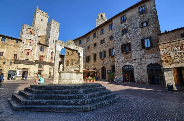 San Gimignano Włochy Region Toskania Sierpnia 2016 Roku Zabytkowego Centrum — Zdjęcie stockowe