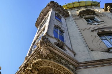 Turin, Piedmont bölgesi, İtalya. 14 Nisan 2017. Casa Fenoglio Lafleur Turin, Art Nouveau tarzında şehrin amblemi tarihi bir bina var. Bir köşe Corso Francia ve Via Principi d'Acaja arasında olduğunu.