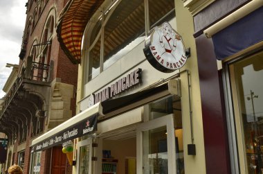 Amsterdam, Hollanda. Ağustos 2019. Tarihte bir gözleme dükkanı 