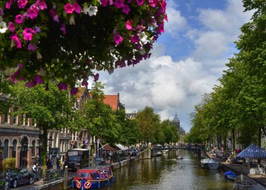 Amsterdam, Hollanda. Ağustos 2019. C 'lerden birinin büyüleyici görünümü