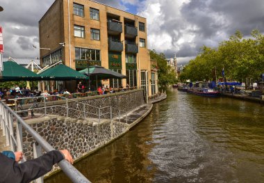 Amsterdam, Hollanda, Ağustos 2019. Sağda, sağda.
